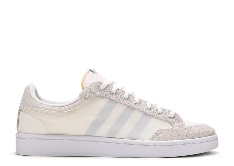 Adidas DONALD GLOVER X AMERICANA LOW CONSORTIUM 'OFF-WHITE' sneakers, white