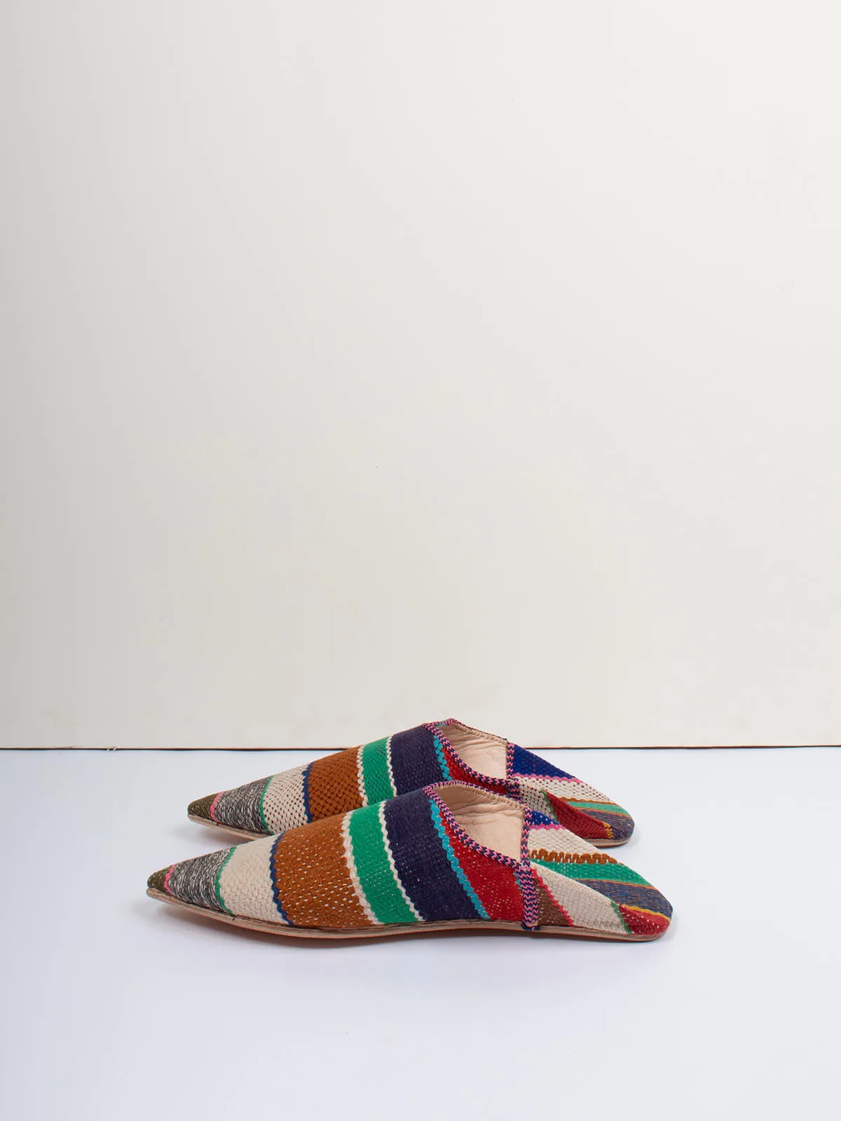 Moroccan Boujad Pointed Babouche Slippers, Merzouga Stripe